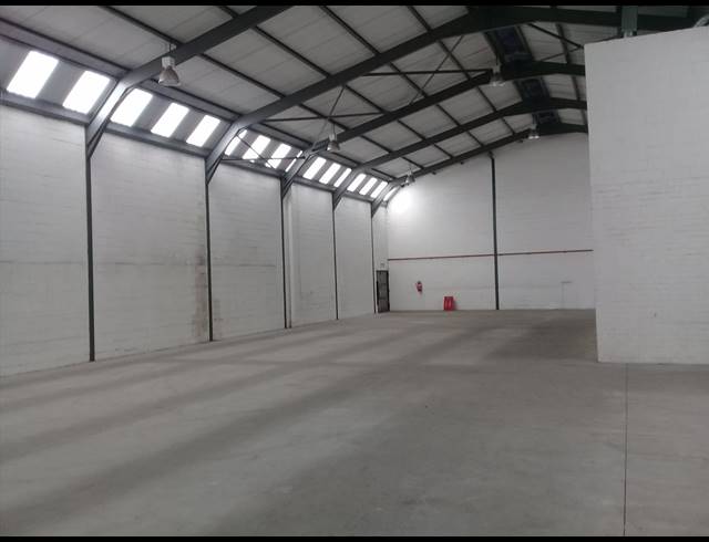 702M² WAREHOUSE TO LET IN EPPING INDUSTRIAL